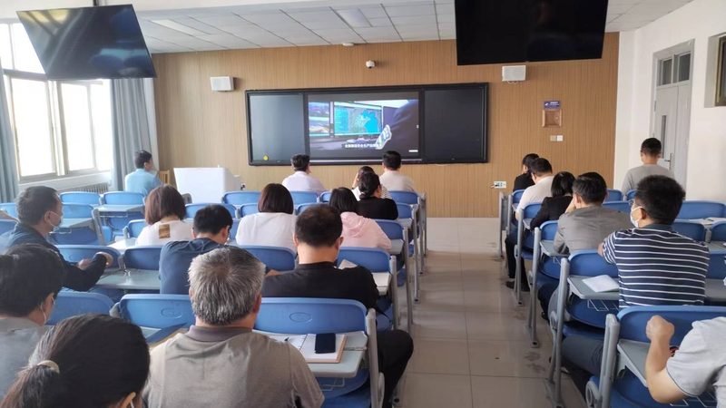备考二级建造师考试，制定一个合理的学习计划至关重要。以下是一些建议：